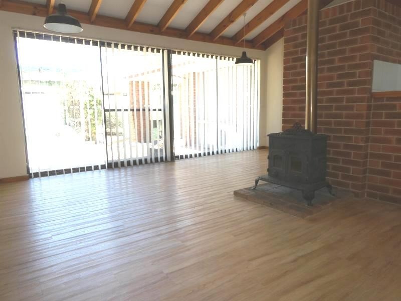 34 Canterbury Drive, Willetton WA 6155