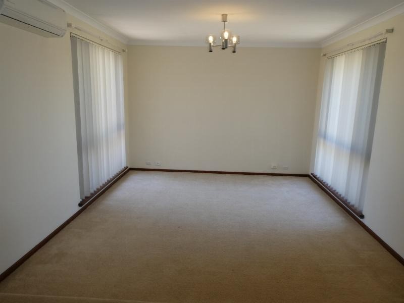 34 Canterbury Drive, Willetton WA 6155