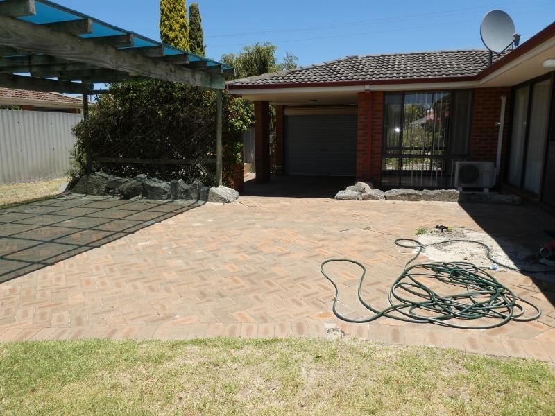 34 Canterbury Drive, Willetton WA 6155