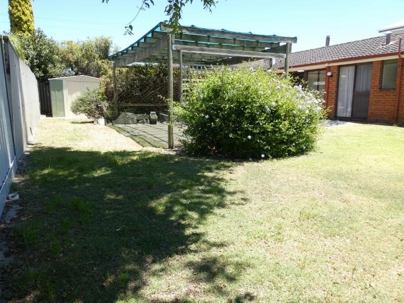 34 Canterbury Drive, Willetton WA 6155