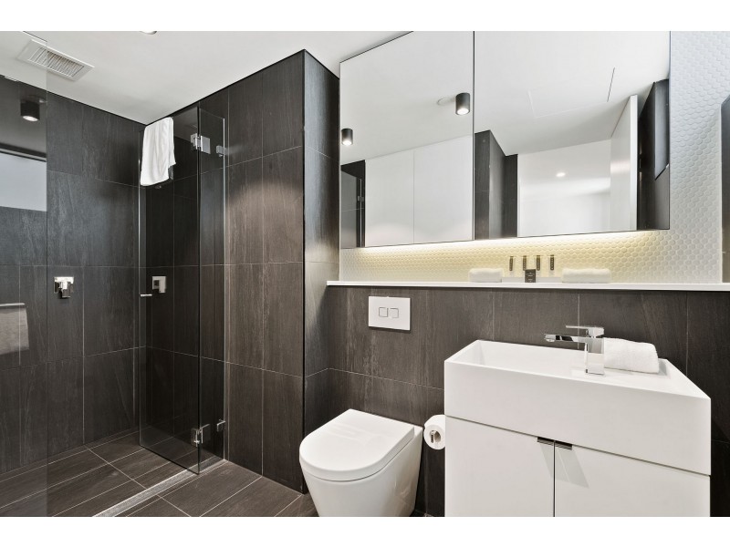 1607/10 Claremont Street, South Yarra VIC 3141