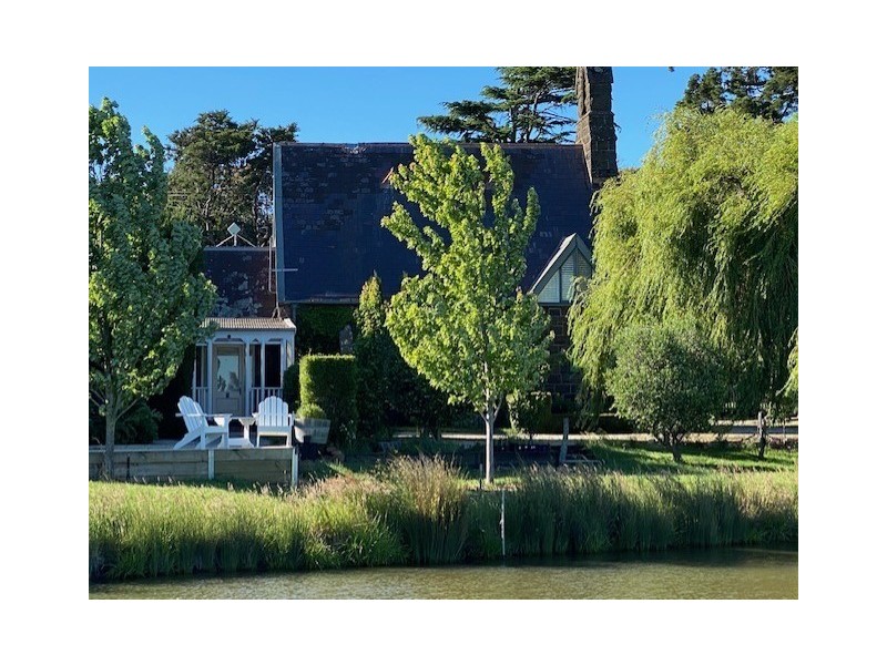 1 Church Parade, Kingston VIC 3364