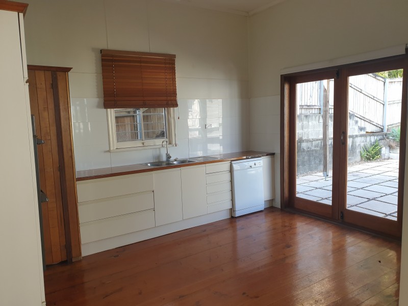 31 Wambool Street, Bulimba QLD 4171