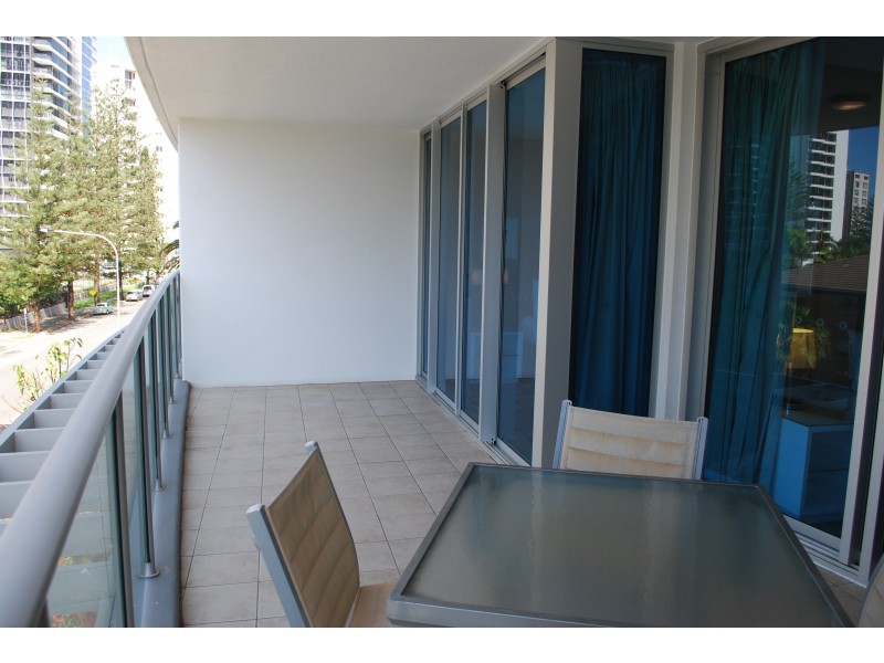 18 Enderley Avenue, Surfers Paradise QLD 4217