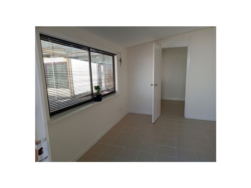 9 June Avenue, Hamlyn Heights VIC 3215