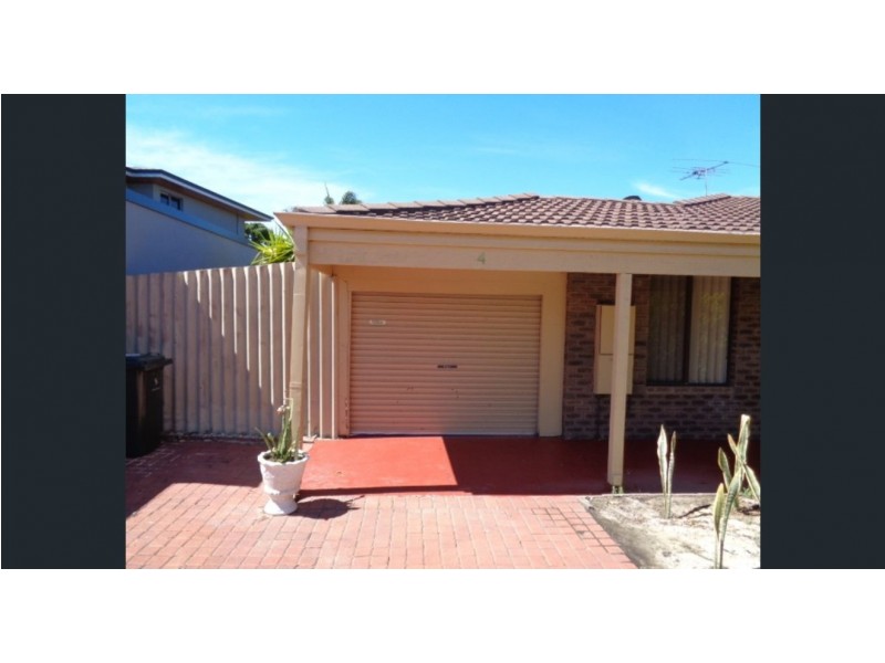 4 Perrona Gardens, Mullaloo WA 6027