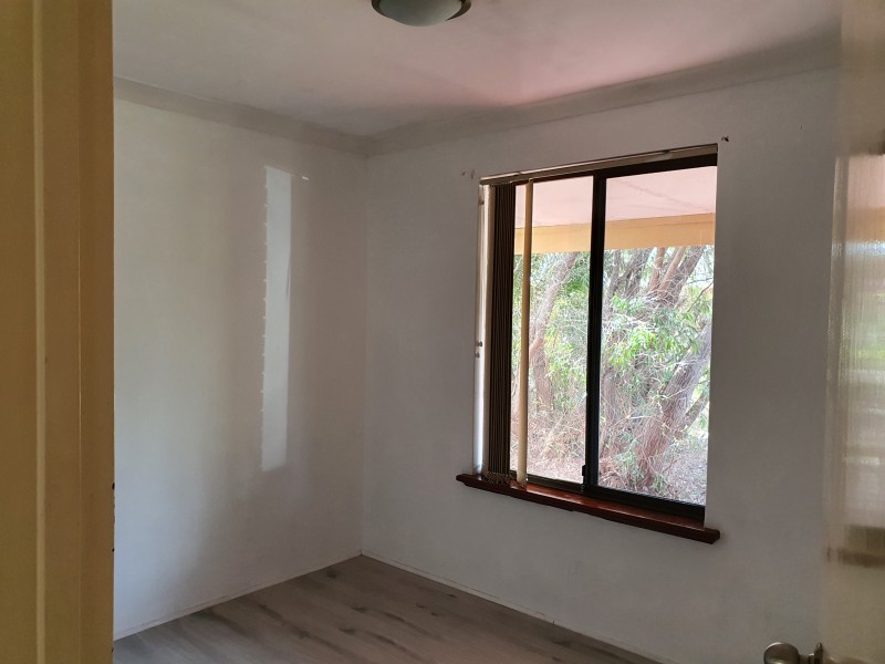 4 Perrona Gardens, Mullaloo WA 6027