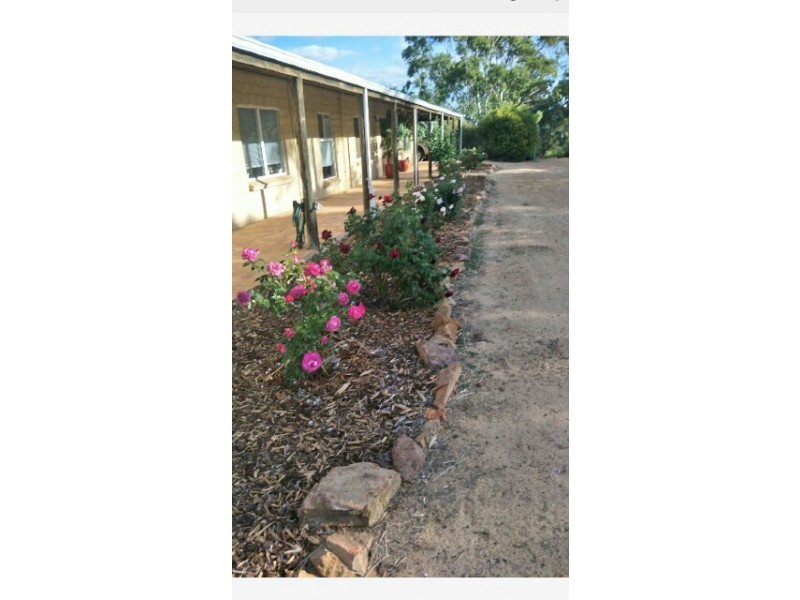 126 Harvester Drive, Toodyay WA 6566
