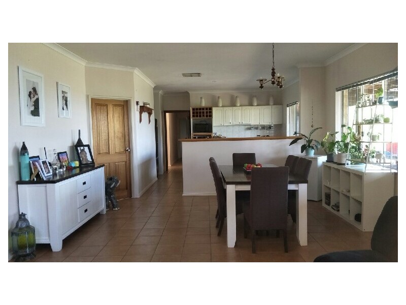 126 Harvester Drive, Toodyay WA 6566