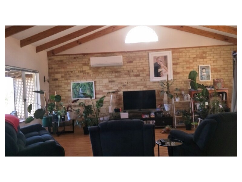 126 Harvester Drive, Toodyay WA 6566