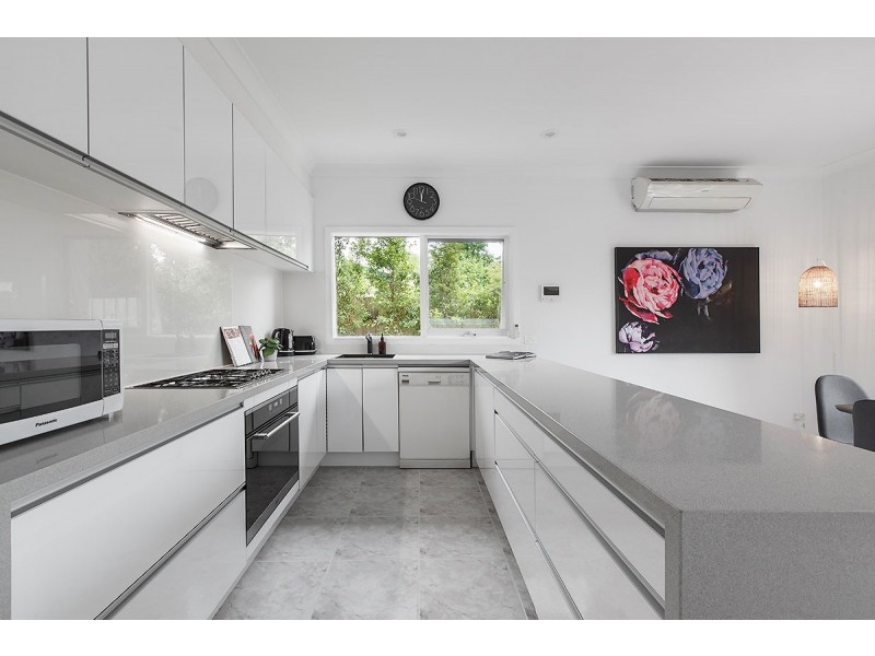 2/3 Packer Street, Murrumbeena VIC 3163