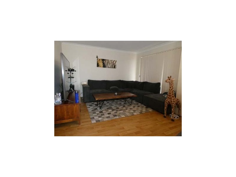 4 Cromer Place, Lynwood WA 6147