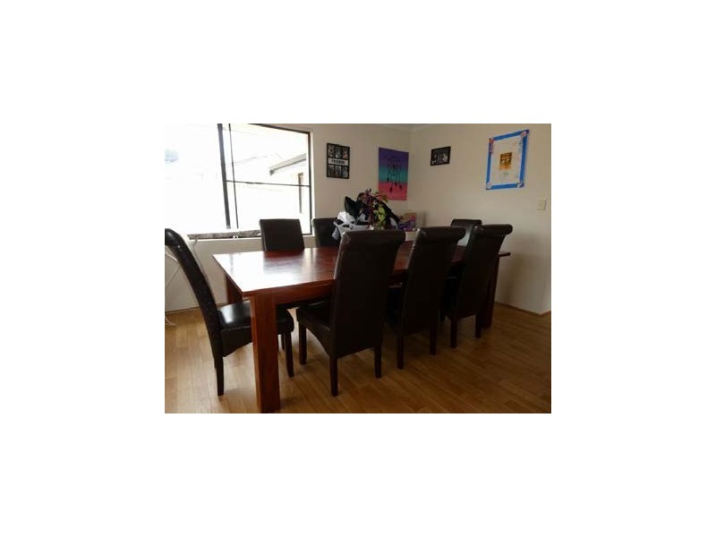 4 Cromer Place, Lynwood WA 6147