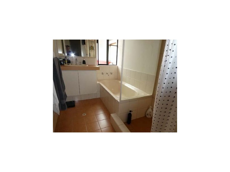 4 Cromer Place, Lynwood WA 6147