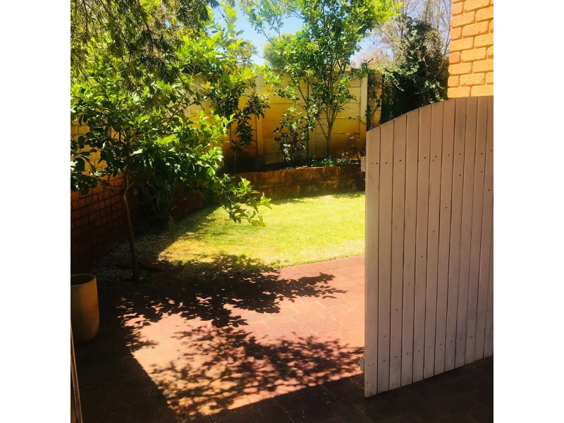 2 Wall Street, Maylands WA 6051