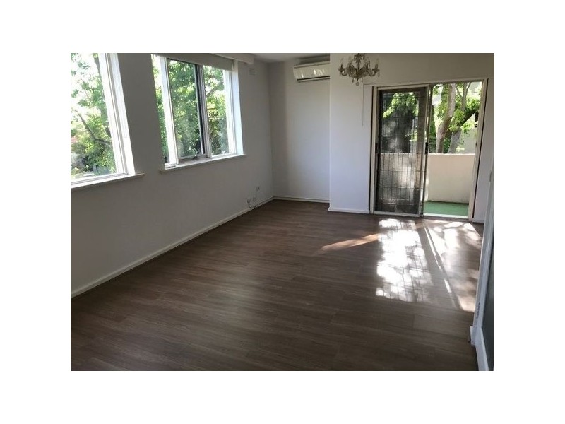 4/223 Alma Road, St Kilda East VIC 3183