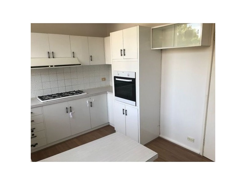 4/223 Alma Road, St Kilda East VIC 3183