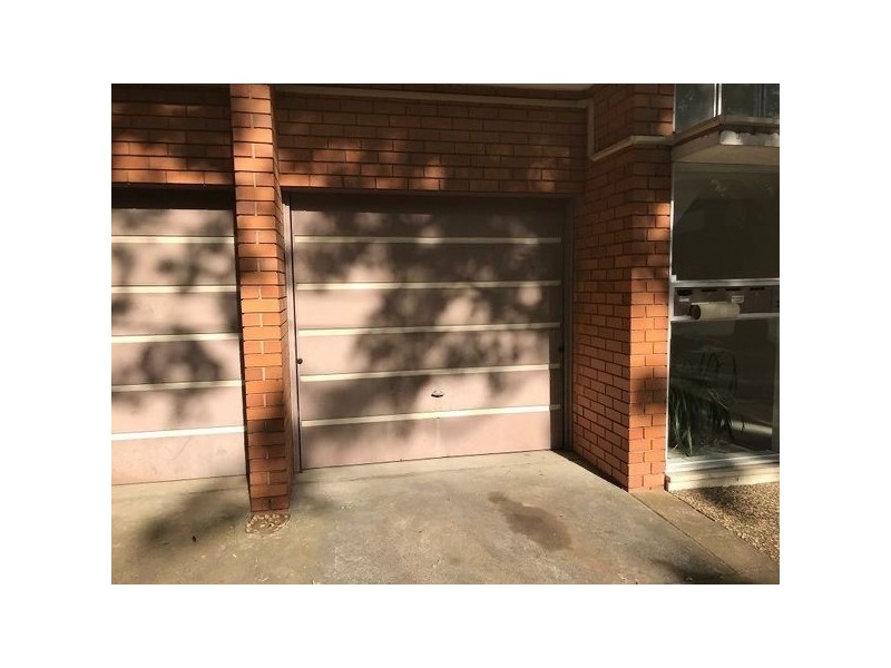 4/223 Alma Road, St Kilda East VIC 3183