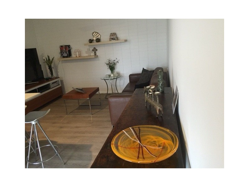 4/27 Thomas Drive, Surfers Paradise QLD 4217