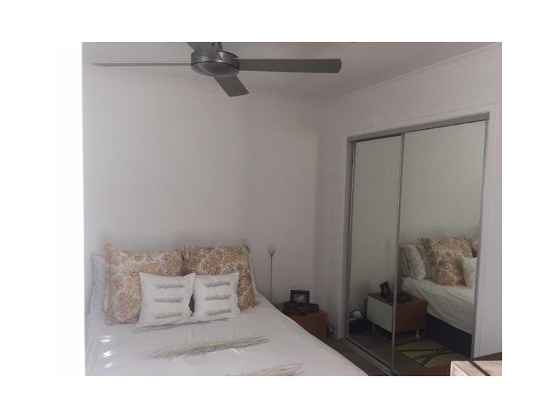 4/27 Thomas Drive, Surfers Paradise QLD 4217