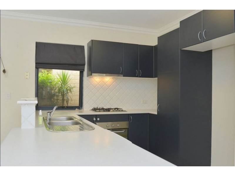 24A Knutsford Avenue, Rivervale WA 6103