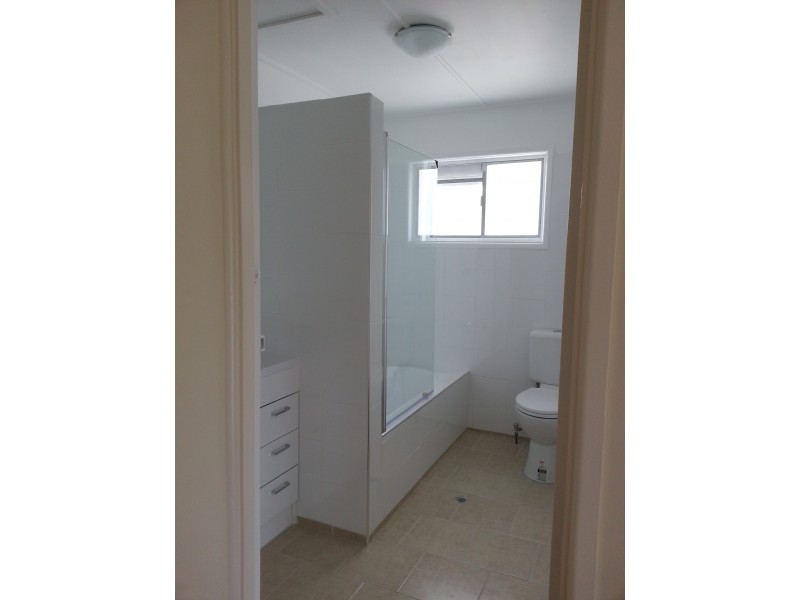 1/124 Vendale Avenue, Moorooka QLD 4105