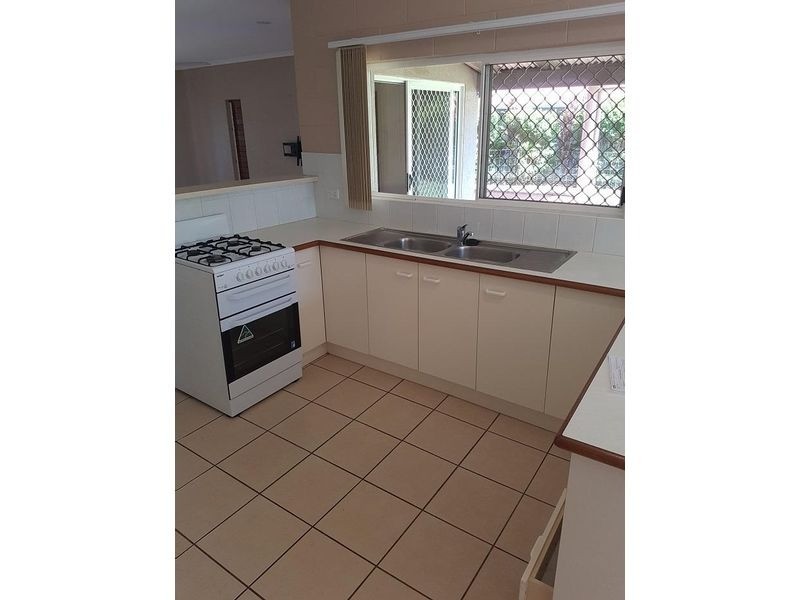 7 Royal Palm Drive, Mission Beach QLD 4852