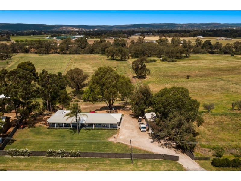 68 George Street, West Swan WA 6055
