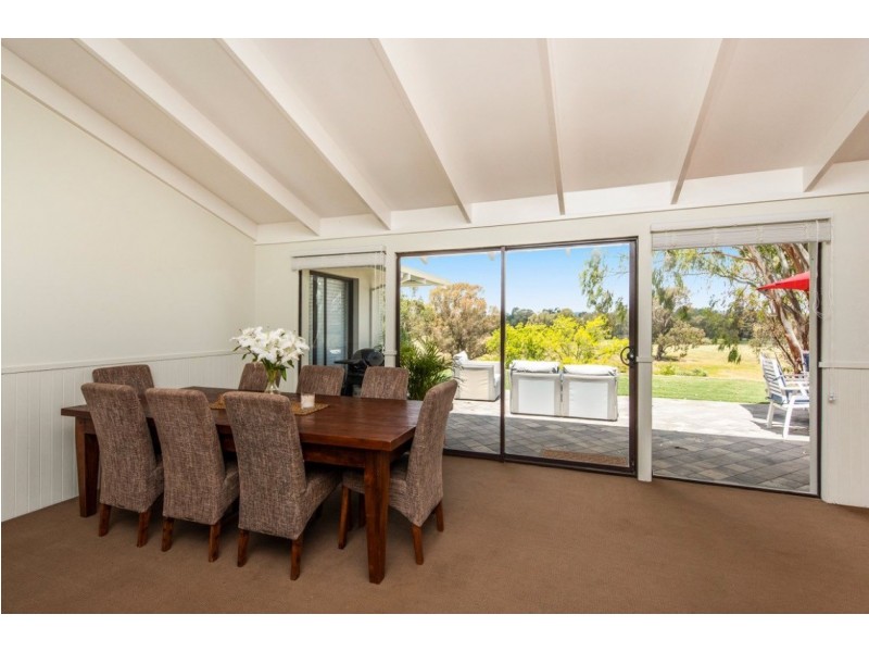 68 George Street, West Swan WA 6055