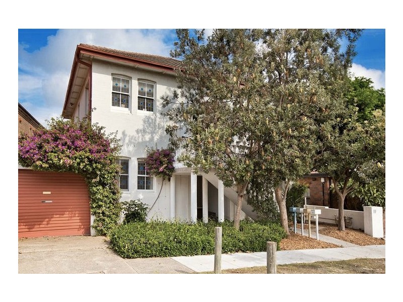 1/19 Hastings Parade, Bondi Beach NSW 2026