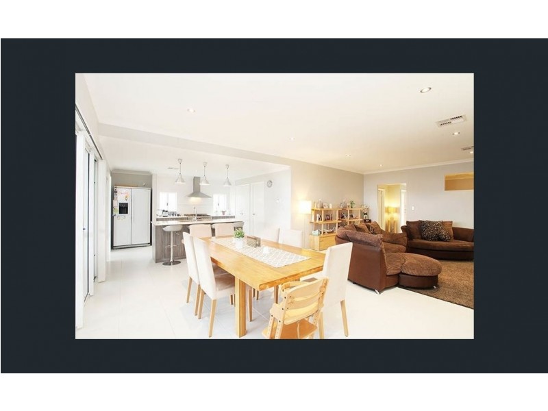 43 Wallangarra Road, Carramar WA 6031