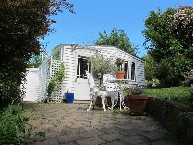 13 Willowdene Avenue, Sandy Bay TAS 7005