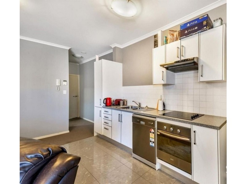 215/6-14 Metro Parade, Mawson Lakes SA 5095