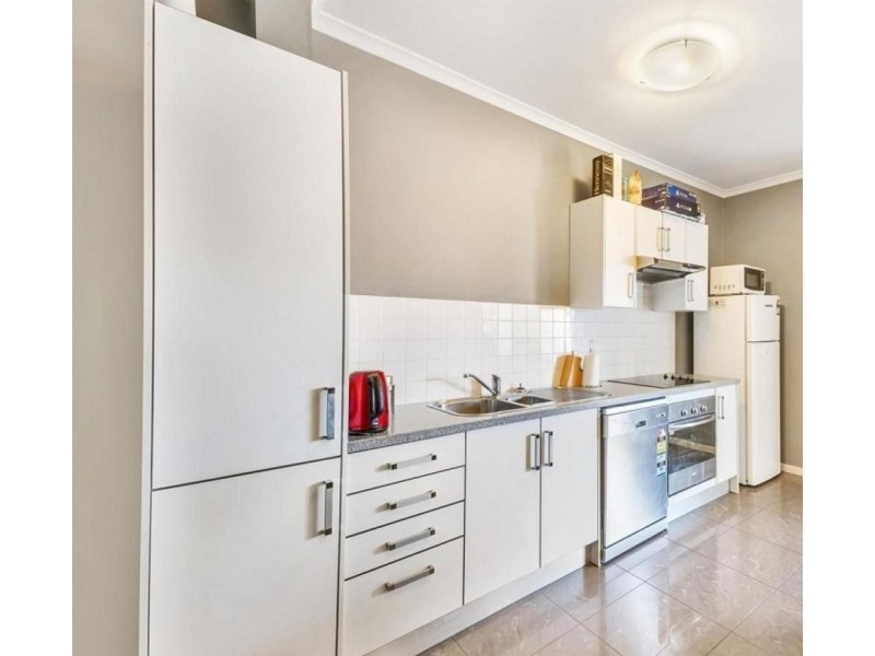 215/6-14 Metro Parade, Mawson Lakes SA 5095