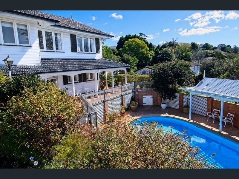 51 Curtis Street, East Toowoomba QLD 4350