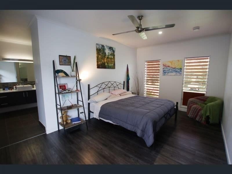 15 Leslie Lane, South Mission Beach QLD 4852