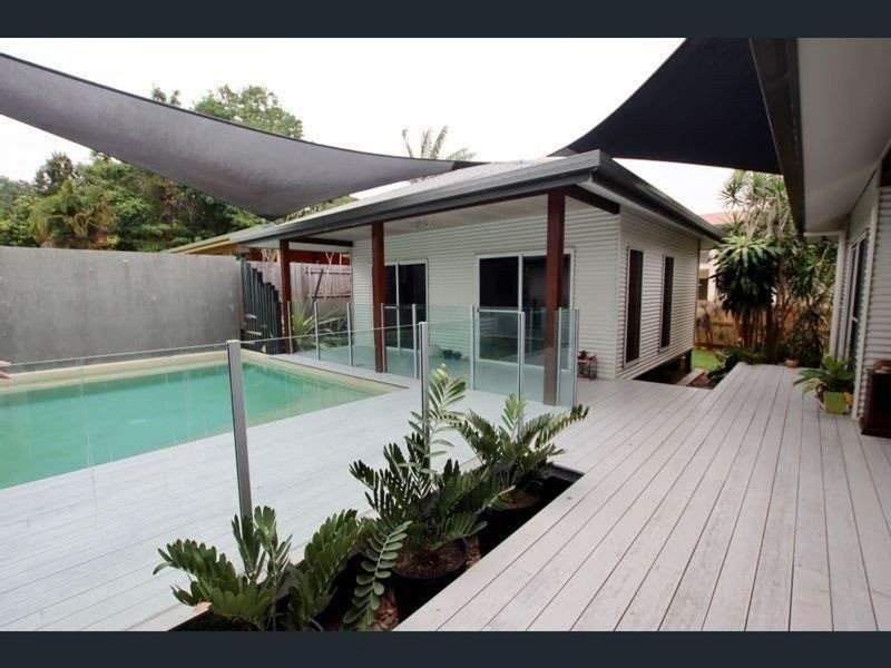 15 Leslie Lane, South Mission Beach QLD 4852