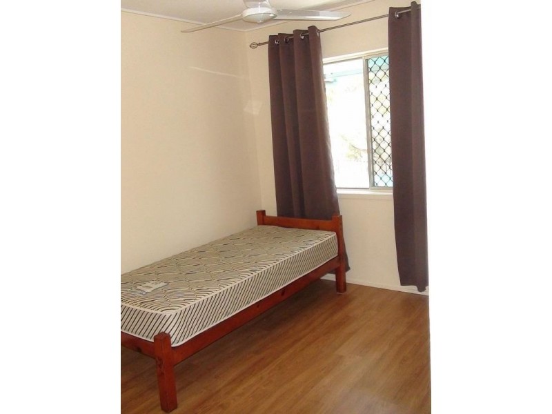 1 – 5/70 Glenlyon Street, Gladstone QLD 4680