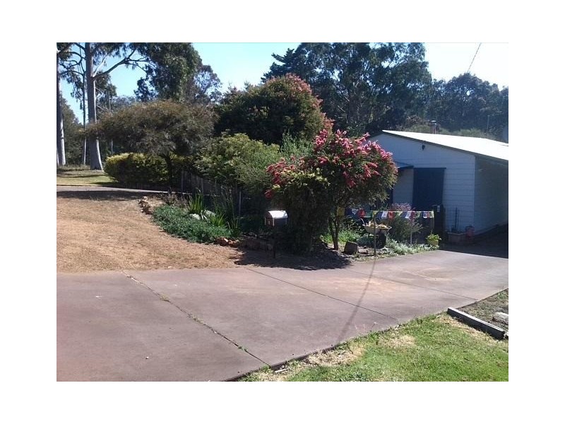 5 Hester Street, Bridgetown WA 6255