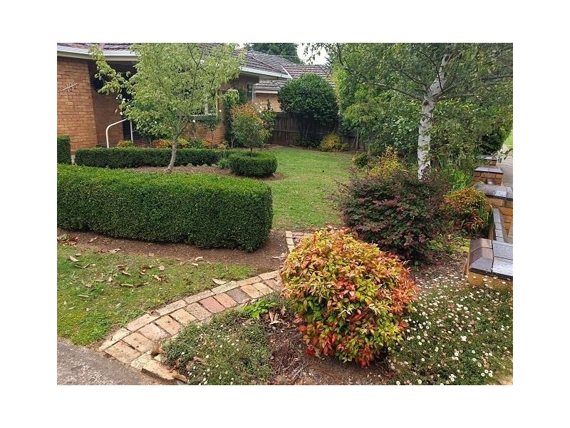 18 Albert Road, Drouin VIC 3818