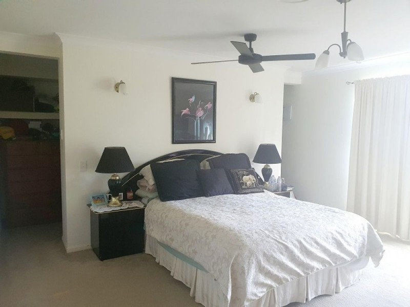 13 Walker Road, Gleneagle QLD 4285