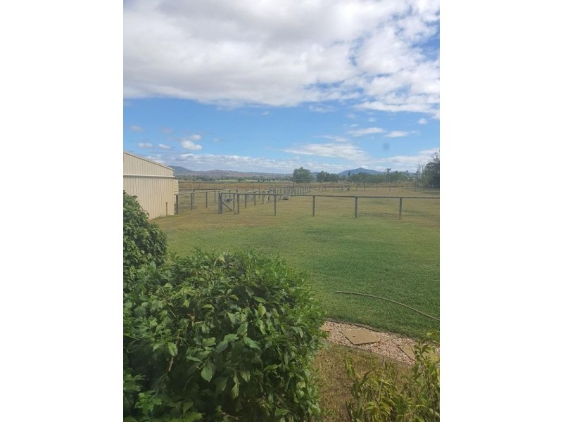 13 Walker Road, Gleneagle QLD 4285