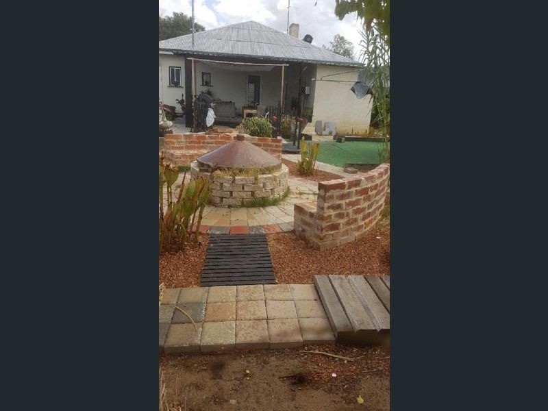 6 Millington Street, Northam WA 6401