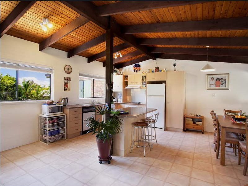 2/20 Sobraon Street, Sunrise Beach QLD 4567