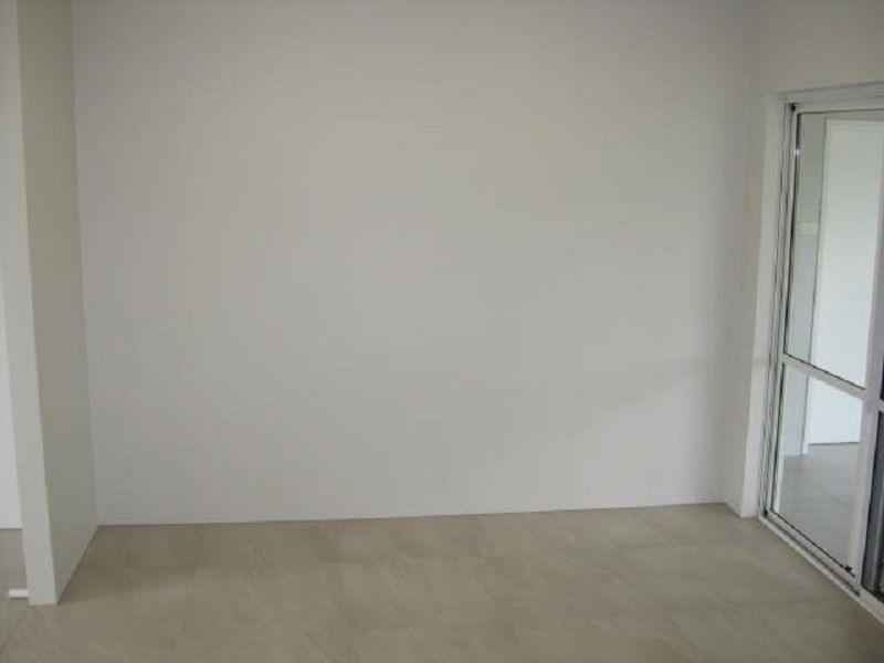 2/14 Trucano Close, Whitfield QLD 4870