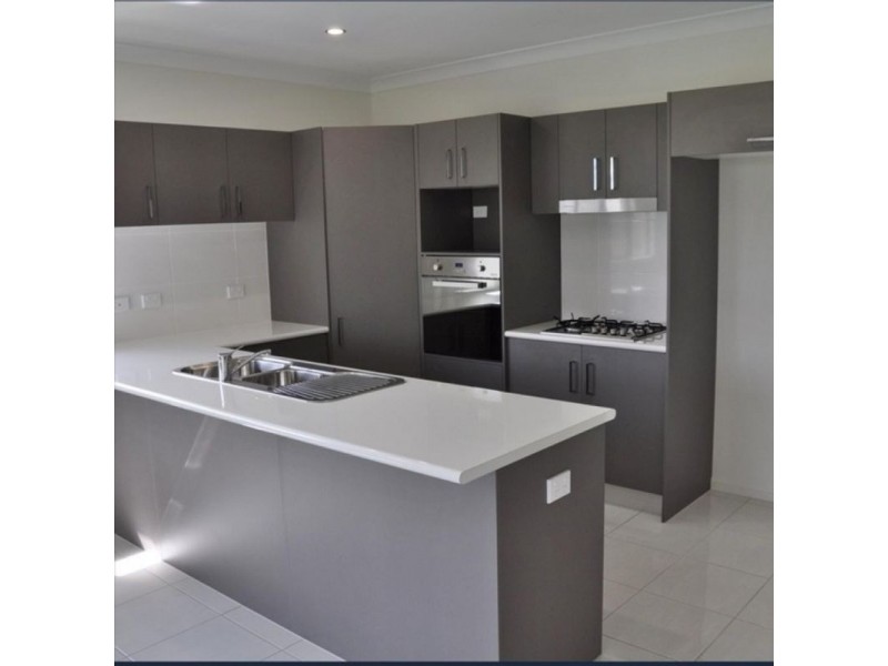 5 Eagle Close, Mareeba QLD 4880
