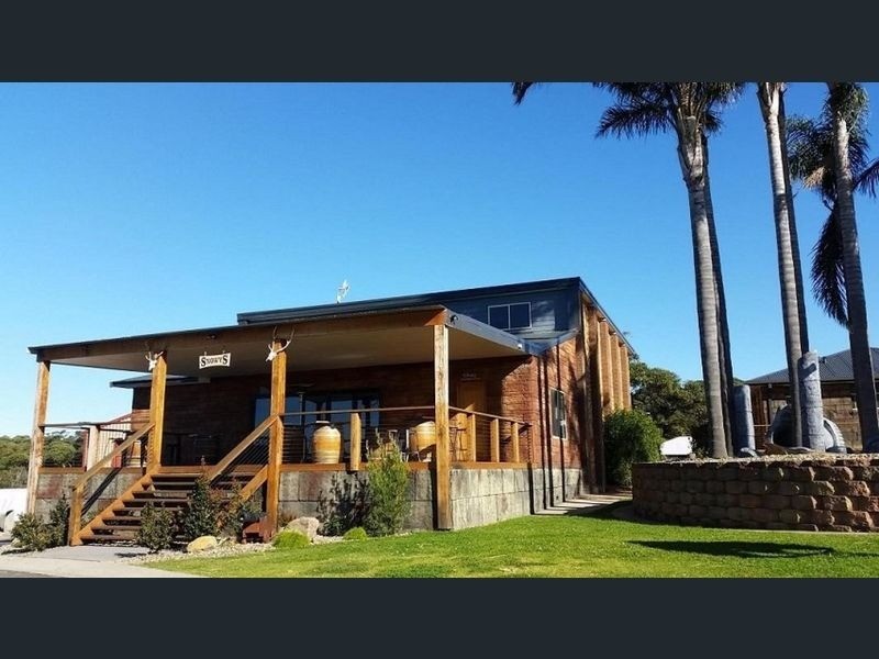 35/300 Kings Point Drive, Ulladulla NSW 2539