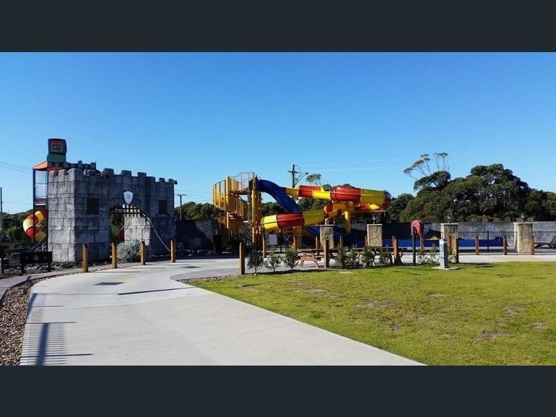 35/300 Kings Point Drive, Ulladulla NSW 2539