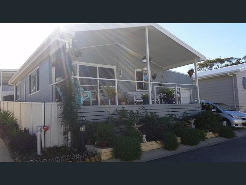 35/300 Kings Point Drive, Ulladulla NSW 2539