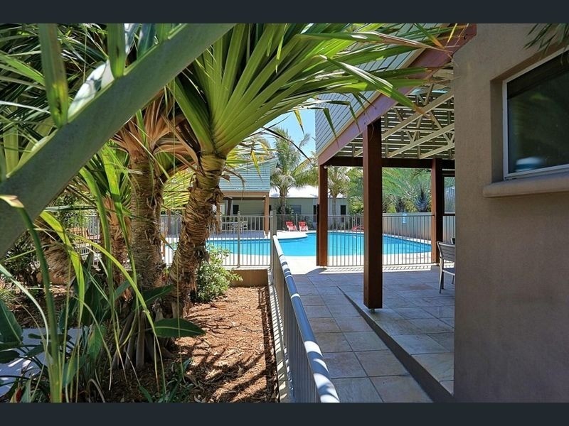 151 Esplanade, Woodgate QLD 4660
